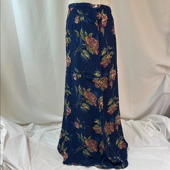 Kathy Ireland Dark Blue Floral Maxi Skirt Size 12 - Picture 2 of 8